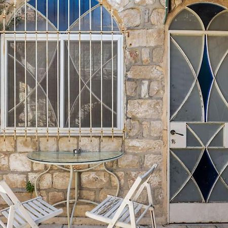 שלווה בעיר העתיקה - Peace In The Heart Of The Old City Safed Exterior photo