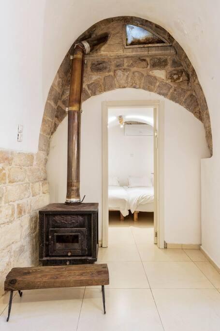 שלווה בעיר העתיקה - Peace In The Heart Of The Old City Safed Exterior photo